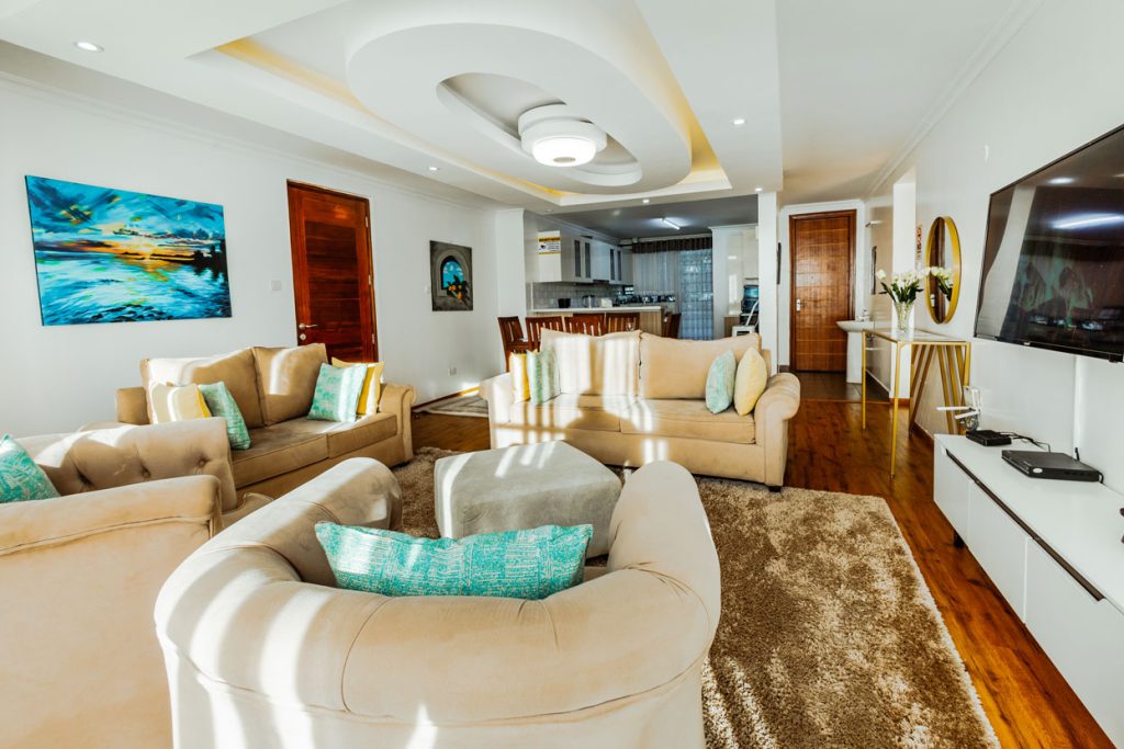 3 Bed Executive Apartments Edmor Suites