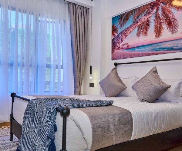 MarinaB8F_021225_542